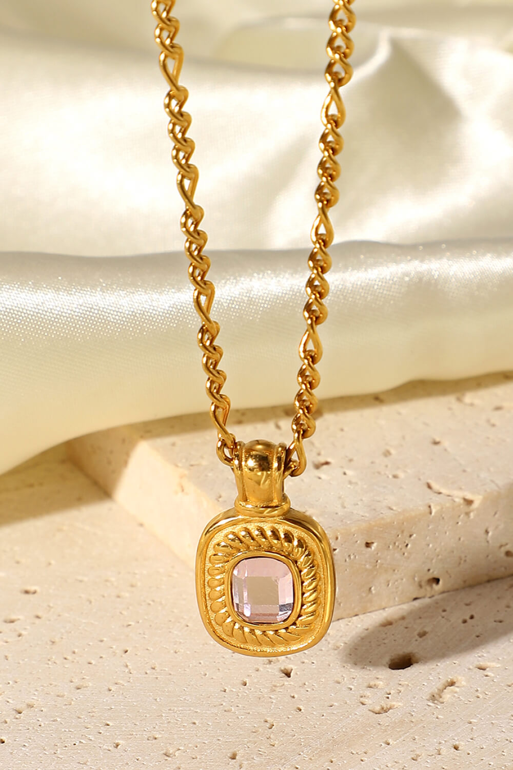 18K Gold Plated Inlaid Rhinestone Pendant Necklace-Mope's Closet