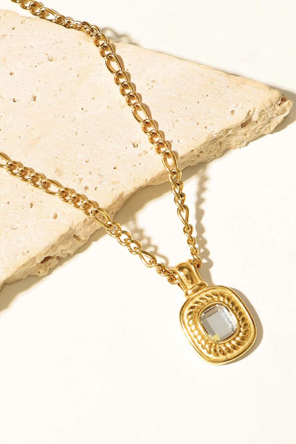 18K Gold Plated Inlaid Rhinestone Pendant Necklace-Mope's Closet
