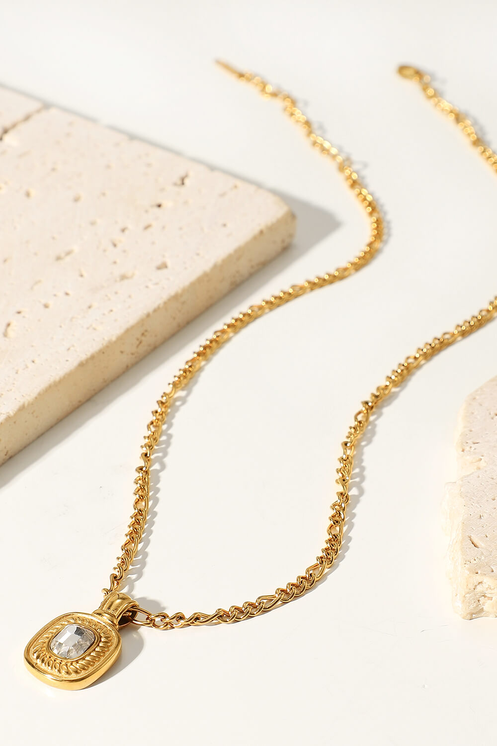 18K Gold Plated Inlaid Rhinestone Pendant Necklace-Mope's Closet