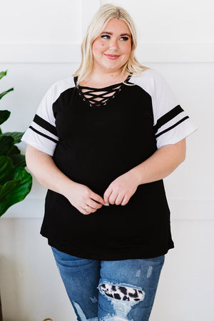 Plus Size Contrast Crisscross Tee Shirt-Mope's Closet